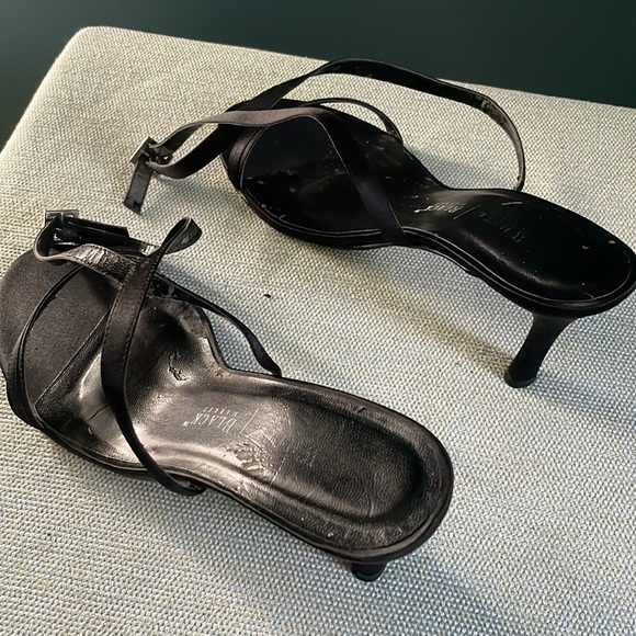 White House Black Market Black  Heels rhinestone buckle and straps 8.5 B - Picture 4 of 9